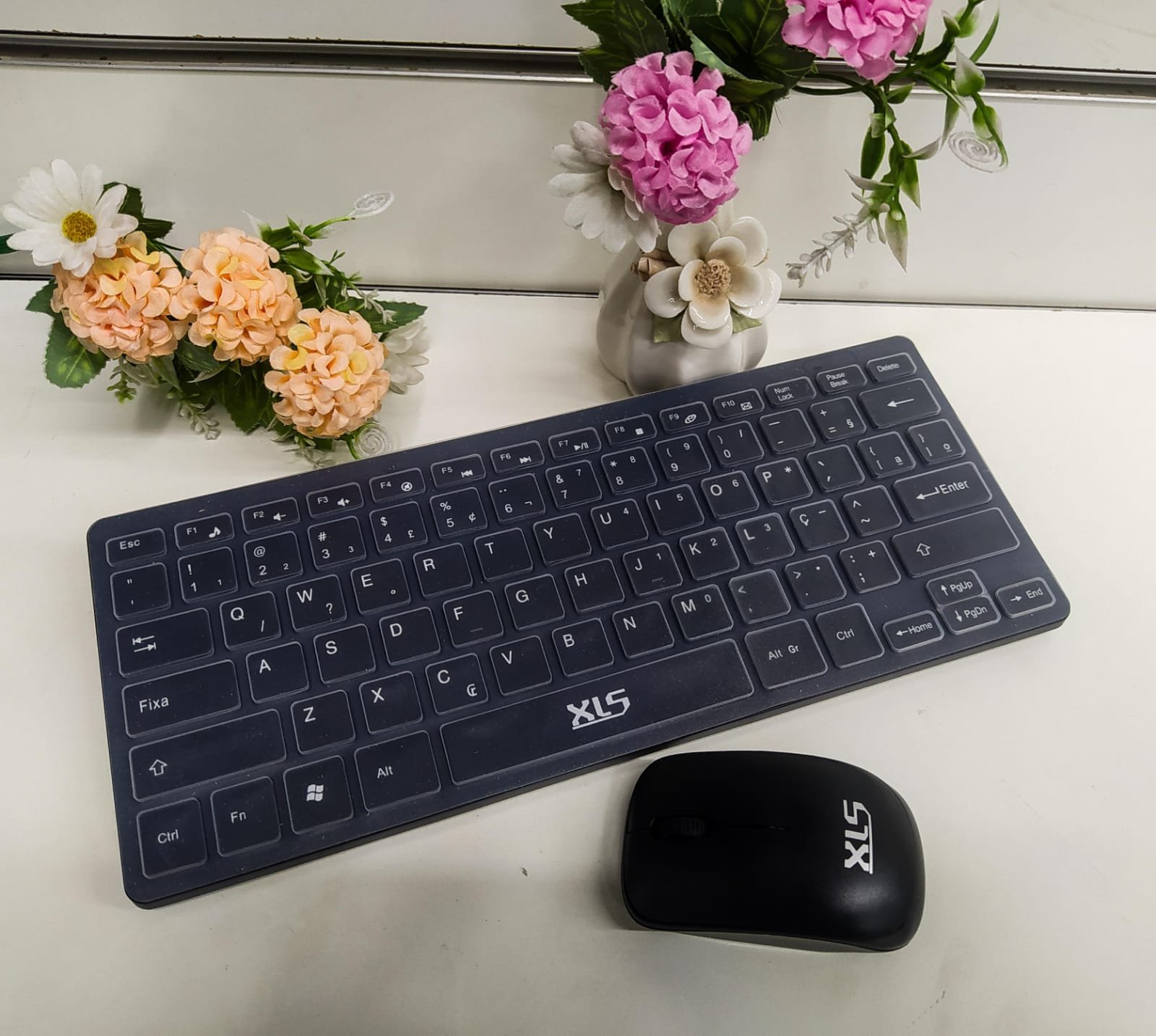 Mini Teclado e Mouse Wireless K-03 - Imagem 4